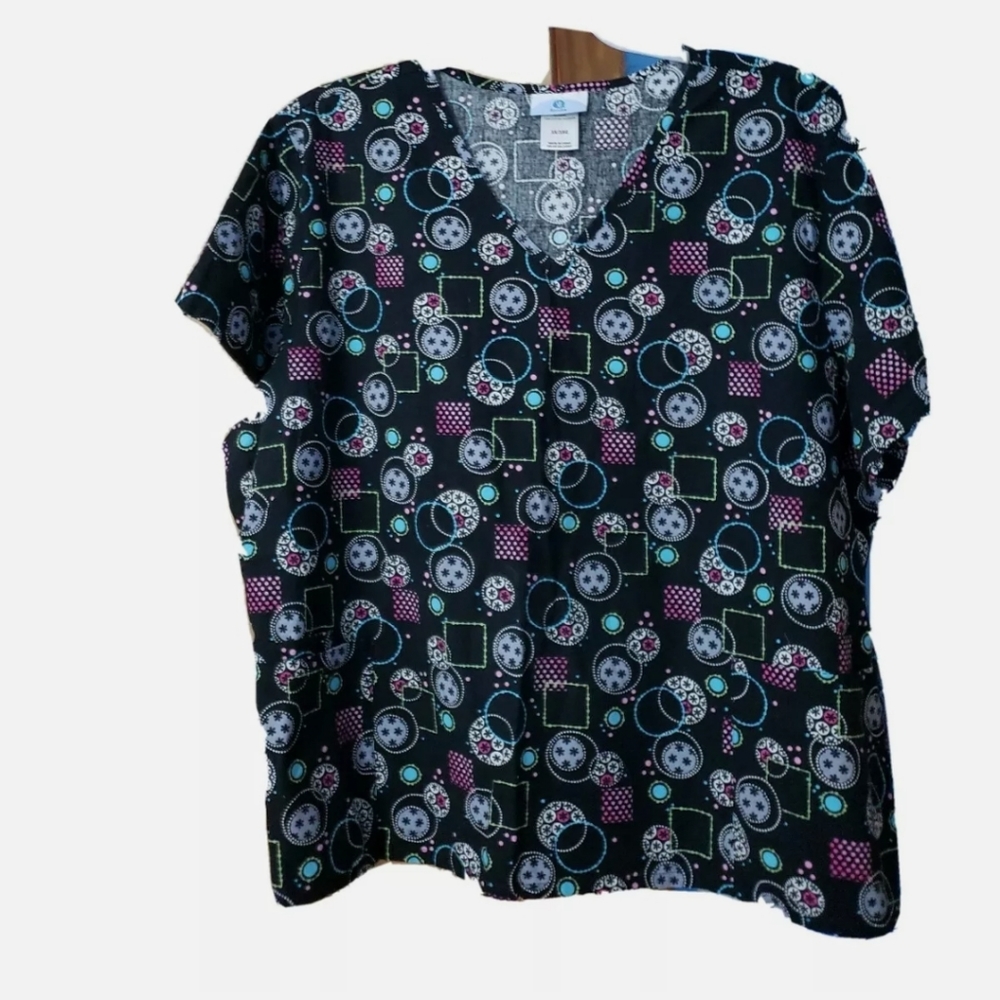 Womens  scrubs
